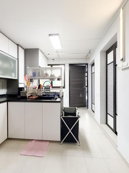 17 Marsiling Lane, 17 Marsiling Lane, 3 Bedrooms, 807 sqft, HDB Flat For Sale, by Rachel Koo, 500188414 - Kitchen - PropertyGuru.com.sg