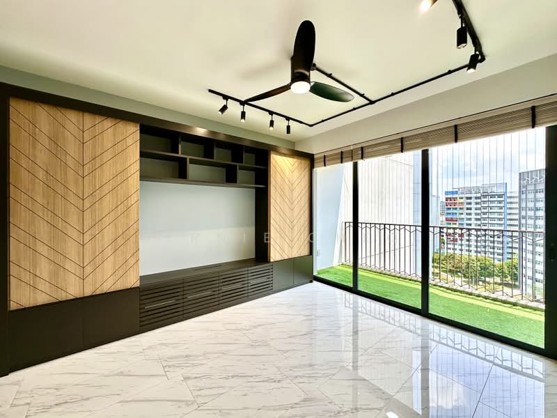 The Criterion, 7 Yishun Street 51, 3 Bedrooms, 1,098 sqft, Executive Condominium For Sale, by Bernie Cheo, 500188419 - Living Room - PropertyGuru.com.sg