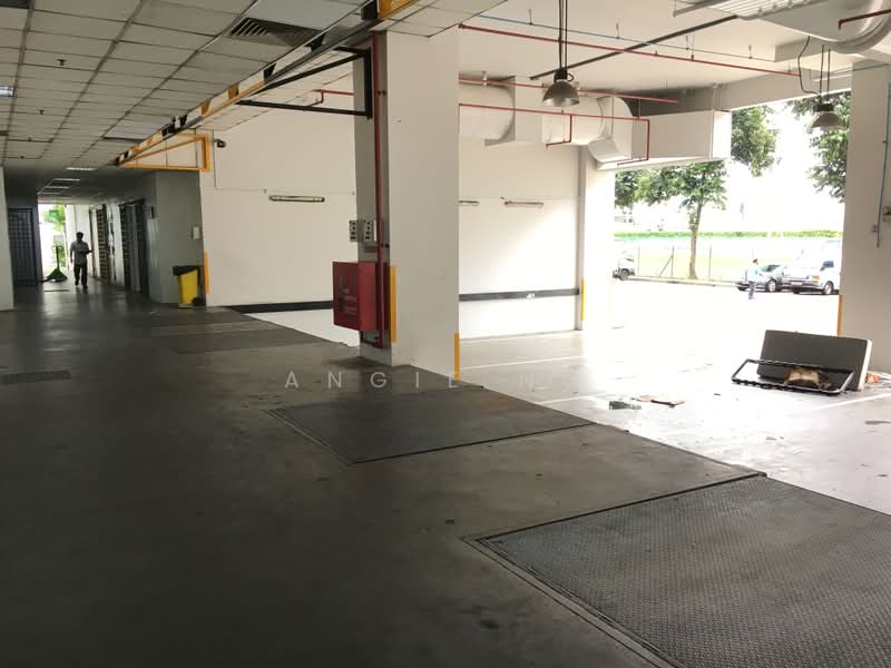 Pantech Business Hub, 192 Pandan Loop, 1,873 sqft, Factory / Workshop (B2) For Rent, by Angie Ng, 500188423 - Corridor - CommercialGuru.com.sg