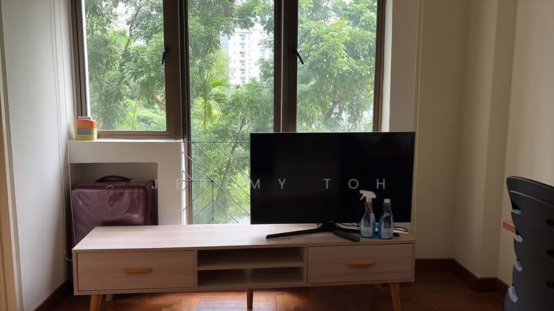 The Beaumont, 145 Devonshire Road, Room Rental, 250 sqft, Condominium For Rent, by Jeremy Toh, 500188427 - Living Room - PropertyGuru.com.sg