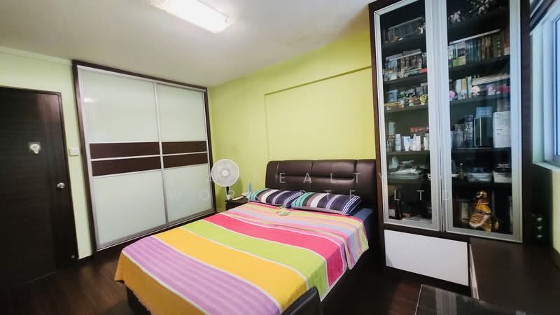 288 Tampines Street 22, 288 Tampines Street 22, 3 Bedrooms, 1,431 sqft, HDB Flat For Sale, by MARTIN, 500188429 - Bedroom - PropertyGuru.com.sg
