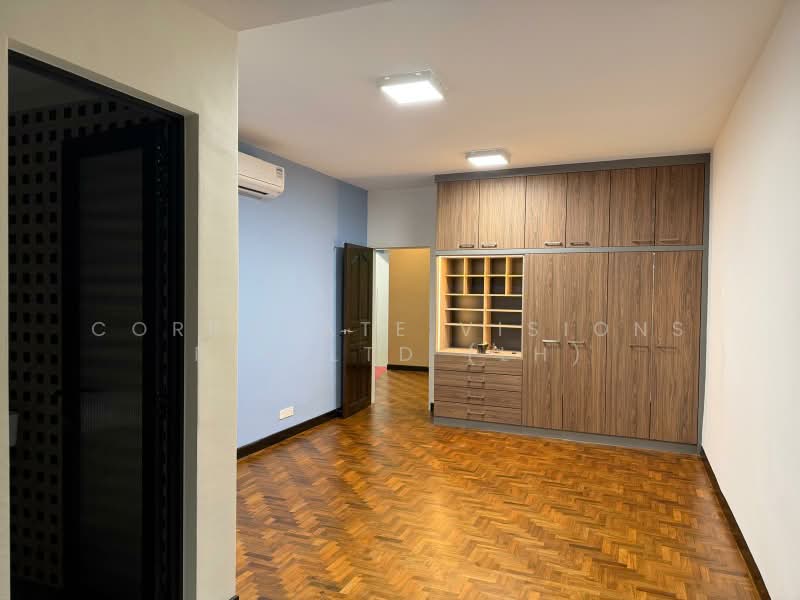 Hong San Walk, Hong San Walk, 6 Bedrooms, 5,000 sqft, Semi-Detached House For Rent, by HO LI LI, 500188443 - Interior - PropertyGuru.com.sg