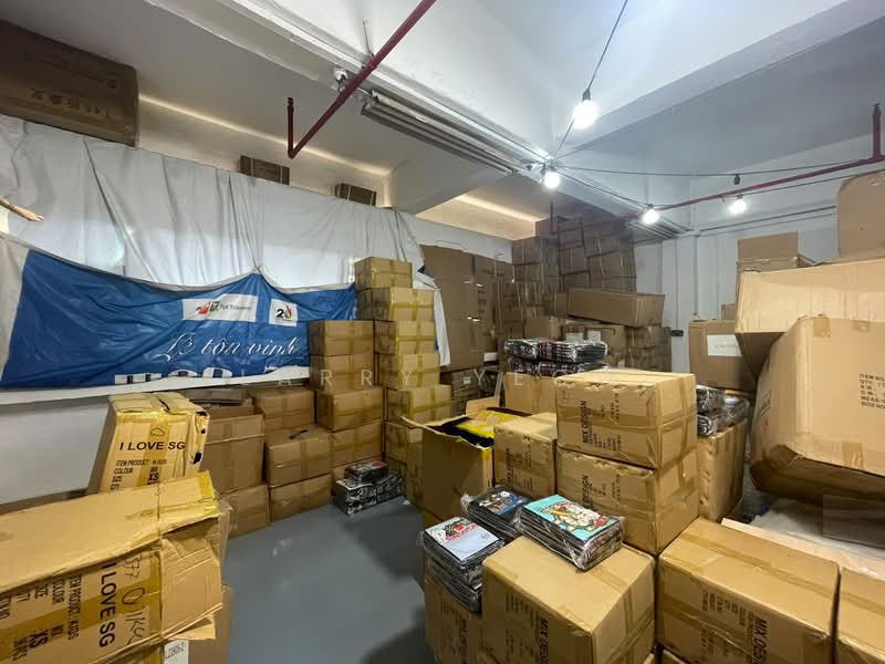 Tong Lee Building, 35 Kallang Pudding Road, 904 sqft, Light Industrial (B1) For Sale, by Larry Yeow, 500188453 - CommercialGuru.com.sg