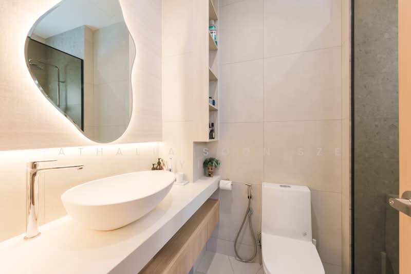 Terraced House At Kovan, , 5 Bedrooms, 3,500 sqft, Terraced House For Sale, by Athalia Soon Sze Yin, 500188455 - PropertyGuru.com.sg