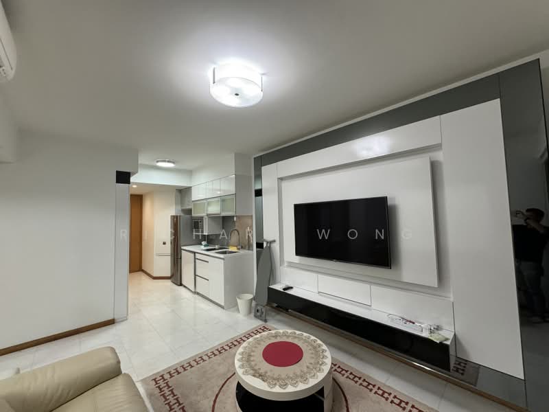 The Clift, 21 McCallum Street, 1 Bedroom, 506 sqft, Apartment For Sale, by Richard Wong, 500188458 - Living Room - PropertyGuru.com.sg