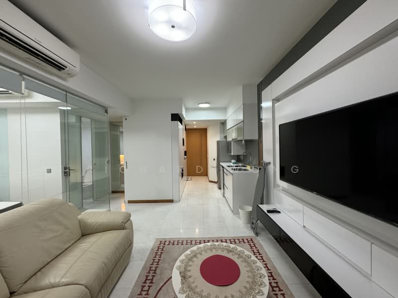 The Clift, 21 McCallum Street, 1 Bedroom, 506 sqft, Apartment For Sale, by Richard Wong, 500188458 - Living Room - PropertyGuru.com.sg