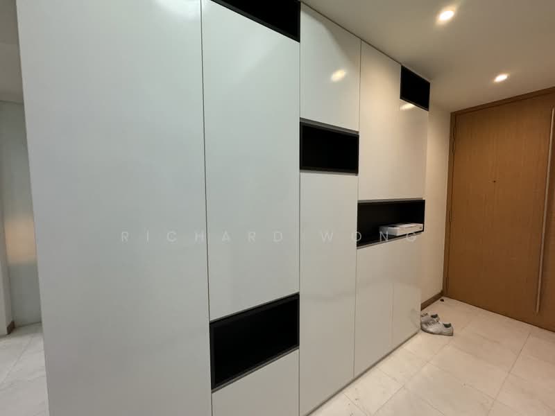 The Clift, 21 McCallum Street, 1 Bedroom, 506 sqft, Apartment For Sale, by Richard Wong, 500188458 - Entrance - PropertyGuru.com.sg