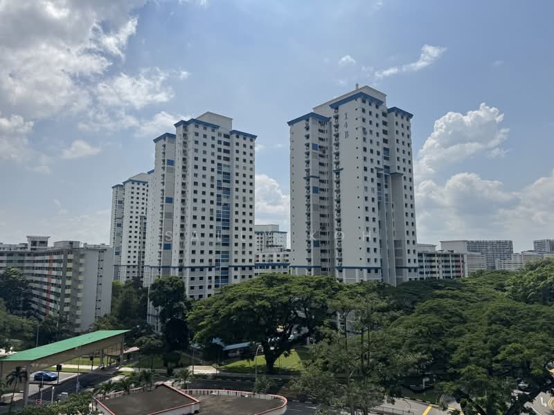 20 Lorong 7 Toa Payoh, 20 Lorong 7 Toa Payoh, Balestier / Toa Payoh, 2 Bedrooms, 721 sqft, HDB Flat For Sale, by Sally Koh, 500188460 - Exterior - PropertyGuru.com.sg