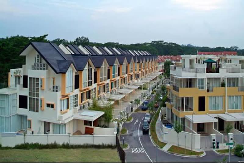 The Springside, 13 Springside Drive, 4 Bedrooms, 3,200 sqft, Terraced House For Rent, by Jerryl Tan, 500188466 - Exterior - PropertyGuru.com.sg