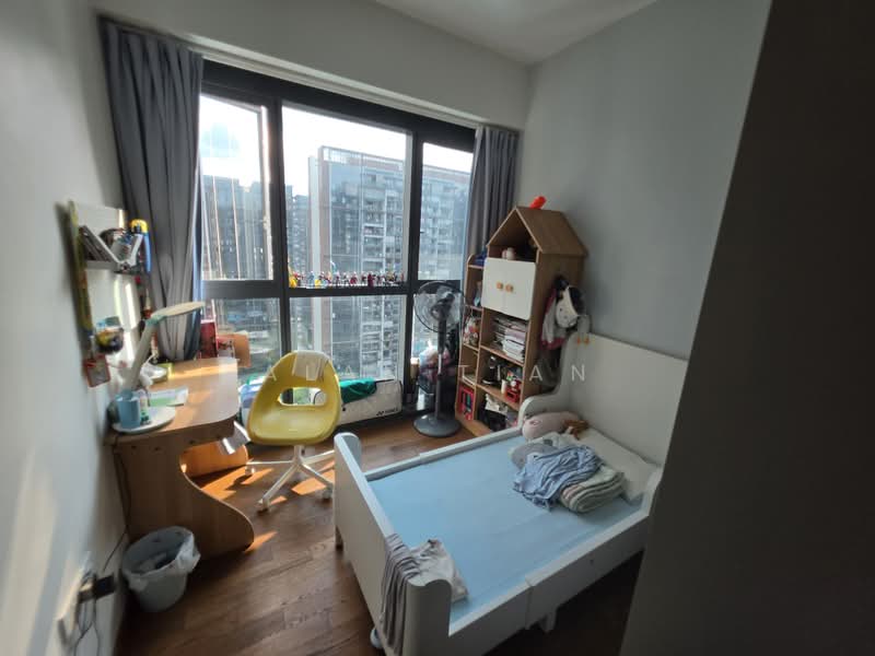 Parc Clematis, 8D Jalan Lempeng, 4 Bedrooms, 1,238 sqft, Condominium For Sale, by Alan Tian, 500188478 - Bedroom - PropertyGuru.com.sg