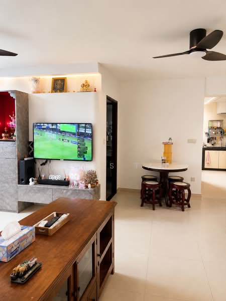 268B Compassvale Link, 268B Compassvale Link, Room Rental, 100 sqft, HDB Flat For Rent, by Remus Tan, 500188486 - Living Room - PropertyGuru.com.sg