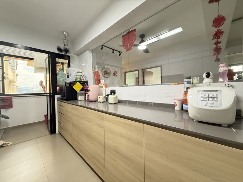 467B Bukit Batok West Avenue 9, 467B Bukit Batok West Avenue 9, 4 Bedrooms, 1,216 sqft, HDB Flat For Sale, by May Loh, 500188491 - PropertyGuru.com.sg