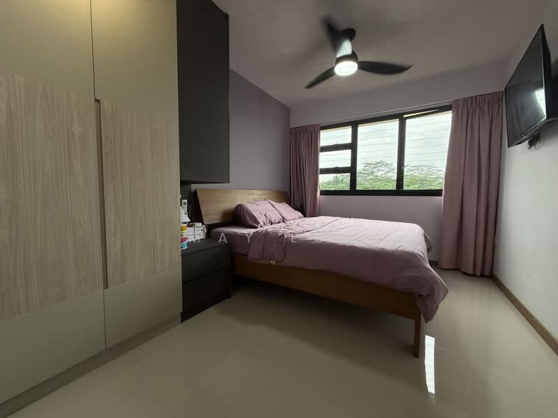 467B Bukit Batok West Avenue 9, 467B Bukit Batok West Avenue 9, 4 Bedrooms, 1,216 sqft, HDB Flat For Sale, by May Loh, 500188491 - Bedroom - PropertyGuru.com.sg
