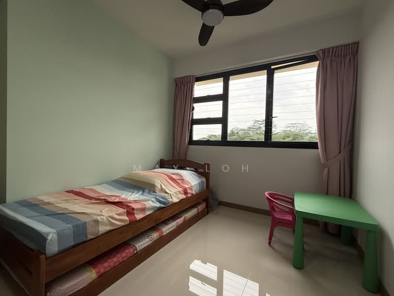 467B Bukit Batok West Avenue 9, 467B Bukit Batok West Avenue 9, 4 Bedrooms, 1,216 sqft, HDB Flat For Sale, by May Loh, 500188491 - Bedroom - PropertyGuru.com.sg