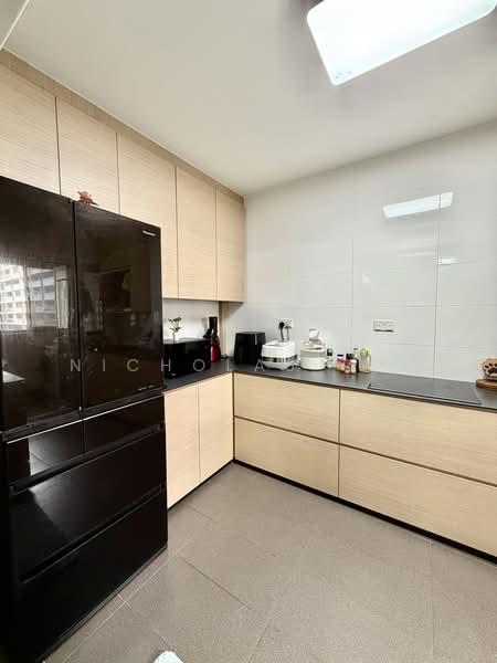 153B Bedok South Road, 153B Bedok South Road, 3 Bedrooms, 1,216 sqft, HDB Flat For Sale, by Nicholas Toh, 500188492 - Kitchen - PropertyGuru.com.sg