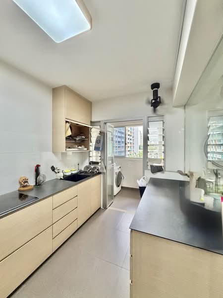 153B Bedok South Road, 153B Bedok South Road, 3 Bedrooms, 1,216 sqft, HDB Flat For Sale, by Nicholas Toh, 500188492 - Kitchen - PropertyGuru.com.sg