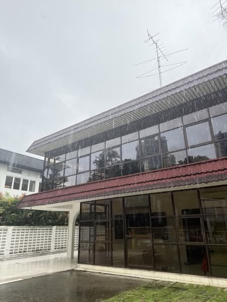 Paterson hill, , 7 Bedrooms, 7,000 sqft, Detached House For Rent, by Amber Li, 500188493 - Exterior - PropertyGuru.com.sg