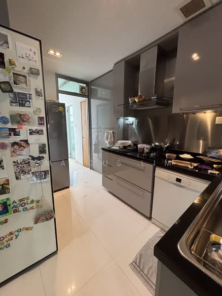 Malvern Springs, 373 Onan Road, 3 Bedrooms, 2,734 sqft, Condominium For Sale, by Marcus Lim, 500188496 - Kitchen - PropertyGuru.com.sg