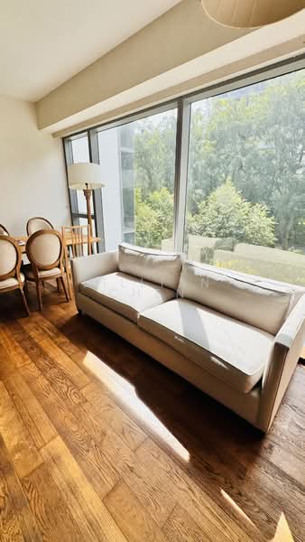 Silversea, , 2 Bedrooms, 980 sqft, Condominium For Sale, by Lillian Chen, 500188499 - Living Room - PropertyGuru.com.sg