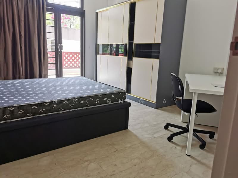 Mega Common Room at Seletaris for Rent!, , Room Rental, 300 sqft, Condominium For Rent, by Nickson Guay, 500188509 - Bedroom - PropertyGuru.com.sg