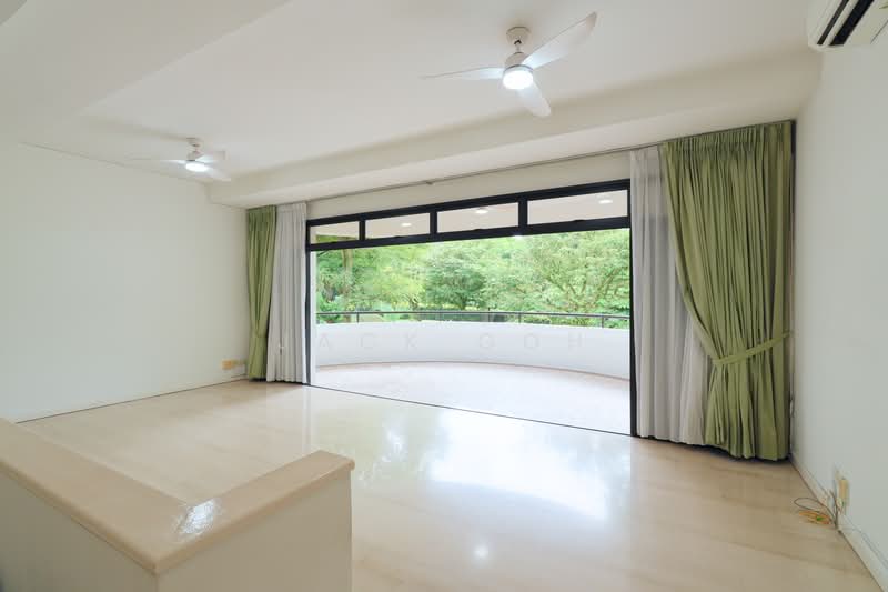 Regency Park, 7 Nathan Road, 3 Bedrooms, 2,260 sqft, Condominium For Sale, by Jack Goh, 500188517 - Living Room + Balcony - PropertyGuru.com.sg