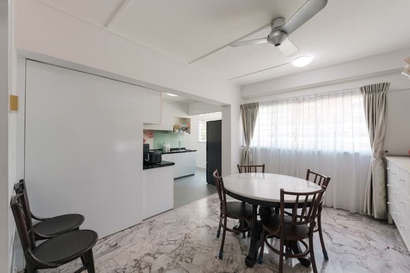 Blk 15 Eunos Crescent, , 3 Bedrooms, 1,259 sqft, HDB Flat For Sale, by Joel Li, 500188522 - Kitchen - PropertyGuru.com.sg