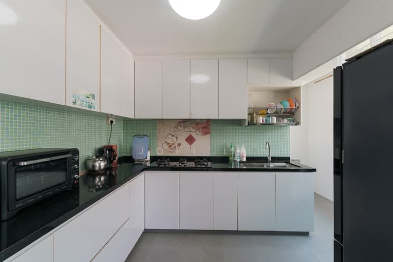 Blk 15 Eunos Crescent, , 3 Bedrooms, 1,259 sqft, HDB Flat For Sale, by Joel Li, 500188522 - Kitchen - PropertyGuru.com.sg