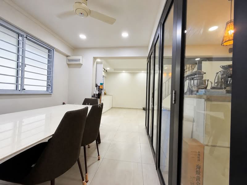 109 Teck Whye Lane, 109 Teck Whye Lane, 4 Bedrooms, 1,572 sqft, HDB Flat For Sale, by Chris Tan, 500188525 - Dining Room - PropertyGuru.com.sg