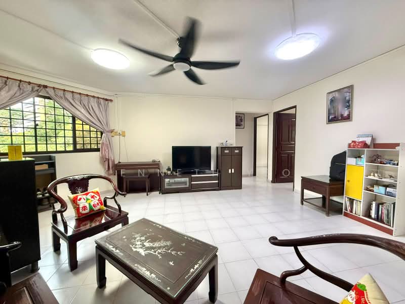 211 Serangoon Avenue 4, 211 Serangoon Avenue 4, 3 Bedrooms, 1,001 sqft, HDB Flat For Sale, by Kenneth Yeo, 500188526 - Living Room - PropertyGuru.com.sg
