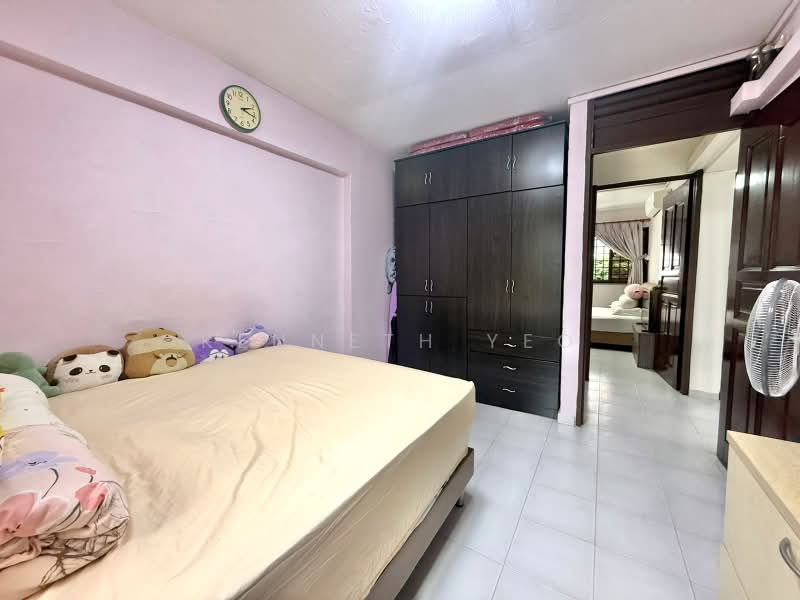 211 Serangoon Avenue 4, 211 Serangoon Avenue 4, 3 Bedrooms, 1,001 sqft, HDB Flat For Sale, by Kenneth Yeo, 500188526 - Bedroom - PropertyGuru.com.sg