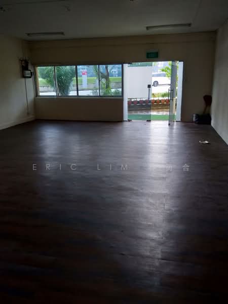 HINDHEDE ROAD, HINDHEDE ROAD, 1,500 sqft, Shop / Shophouse For Rent, by Eric Lim 林勇合, 500188527 - Entrance - CommercialGuru.com.sg