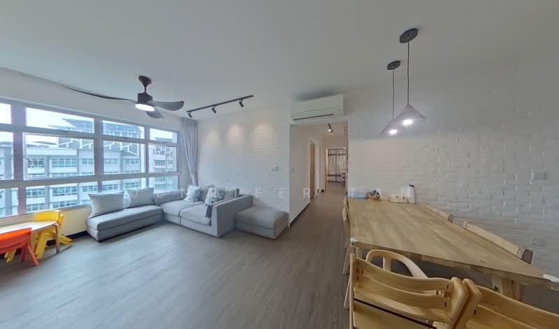 431A Yishun Avenue 1, 431A Yishun Avenue 1, 3 Bedrooms, 990 sqft, HDB Flat For Sale, by Jennifer Tan, 500188530 - Living Room - PropertyGuru.com.sg