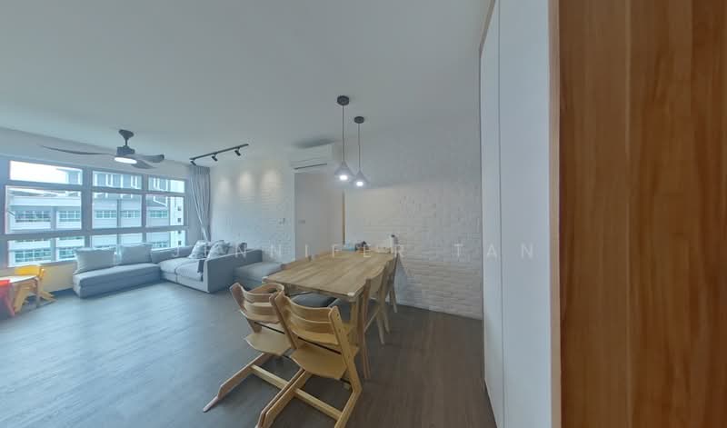 431A Yishun Avenue 1, 431A Yishun Avenue 1, 3 Bedrooms, 990 sqft, HDB Flat For Sale, by Jennifer Tan, 500188530 - Living Room - PropertyGuru.com.sg