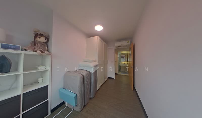431A Yishun Avenue 1, 431A Yishun Avenue 1, 3 Bedrooms, 990 sqft, HDB Flat For Sale, by Jennifer Tan, 500188530 - Corridor - PropertyGuru.com.sg
