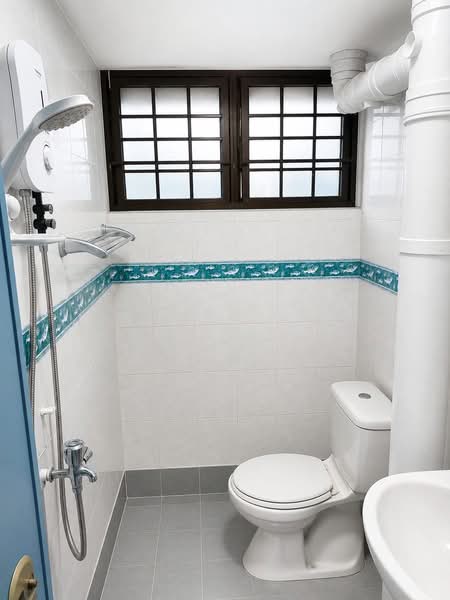 507 Ang Mo Kio Avenue 8, 507 Ang Mo Kio Avenue 8, 2 Bedrooms, 721 sqft, HDB Flat For Sale, by Cindy Fu 付小姐, 500188531 - Bathroom - PropertyGuru.com.sg