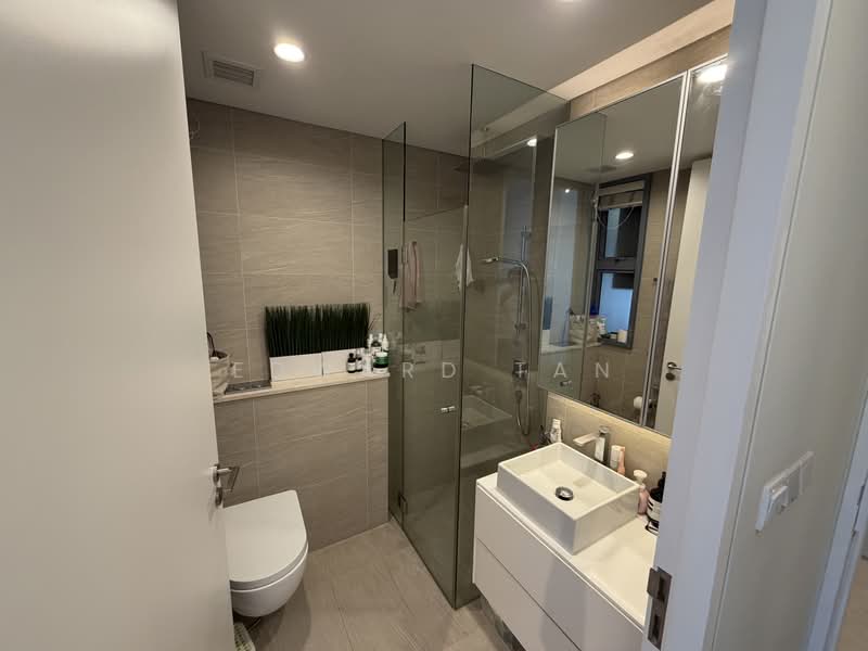 VIIO @ Balestier, 520 Balestier Road, 3 Bedrooms, 1,076 sqft, Apartment For Sale, by Edward Tan, 500188533 - Bathroom - PropertyGuru.com.sg