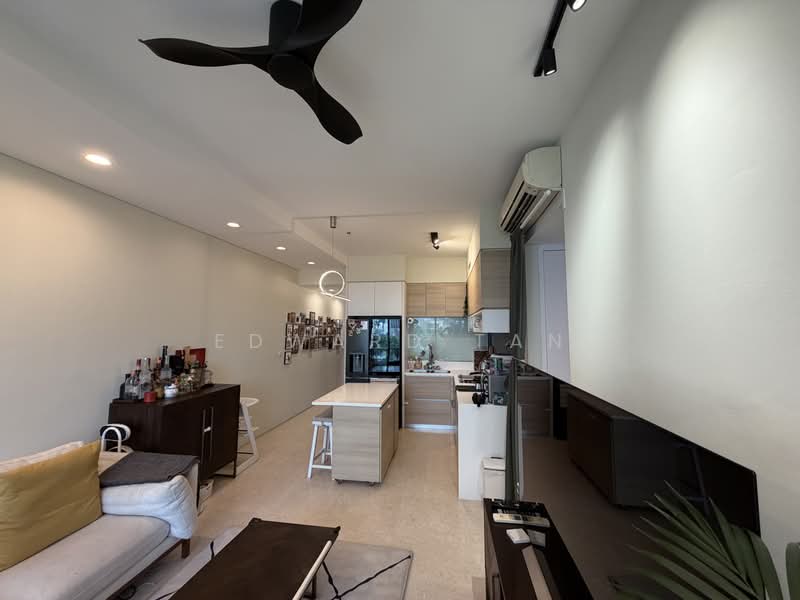 VIIO @ Balestier, 520 Balestier Road, 3 Bedrooms, 1,076 sqft, Apartment For Sale, by Edward Tan, 500188533 - Living Room - PropertyGuru.com.sg