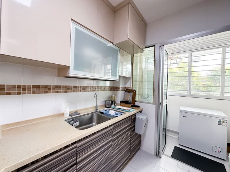 331A Anchorvale Street, 331A Anchorvale Street, 3 Bedrooms, 1,001 sqft, HDB Flat For Sale, by Lin Tan, 500188536 - Kitchen - PropertyGuru.com.sg