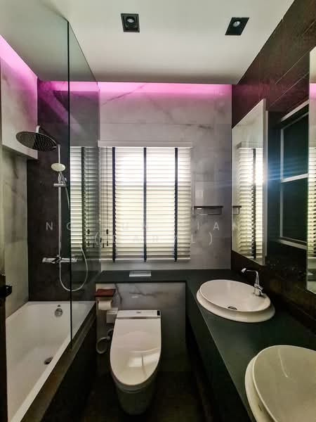 153B Bedok South Road, 153B Bedok South Road, 3 Bedrooms, 1,216 sqft, HDB Flat For Sale, by Ng Jun Xiang (Daryl), 500188556 - Bathroom - PropertyGuru.com.sg