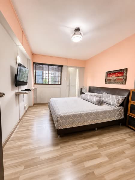 348 Bukit Batok Street 34, 348 Bukit Batok Street 34, 3 Bedrooms, 903 sqft, HDB Flat For Sale, by Alvin Tan 陈永顺, 500188565 - Bedroom - PropertyGuru.com.sg