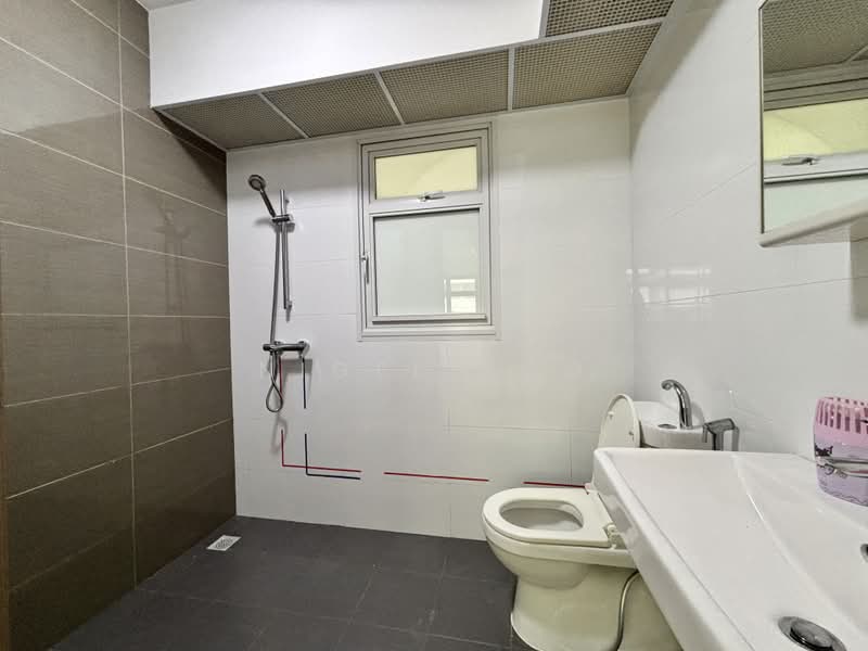 619A Tampines Street 61, 619A Tampines Street 61, 3 Bedrooms, 1,001 sqft, HDB Flat For Sale, by Nigel Soo, 500188566 - Bathroom - PropertyGuru.com.sg