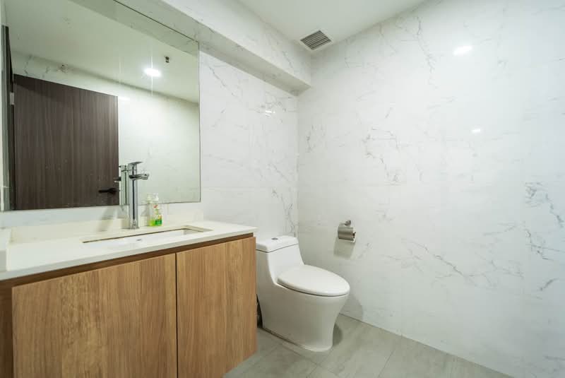 North Link Building, 10 Admiralty Street, 5,188 sqft, Light Industrial (B1) For Sale, by Carol Gan, 500188568 - Bathroom - CommercialGuru.com.sg