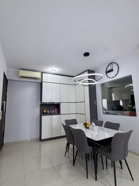 Signature At Yishun, 29 Yishun Street 51, 3 Bedrooms, 947 sqft, Executive Condominium For Sale, by Alex Lee, 500188569 - Dining Room - PropertyGuru.com.sg
