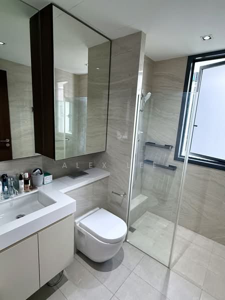 Signature At Yishun, 29 Yishun Street 51, 3 Bedrooms, 947 sqft, Executive Condominium For Sale, by Alex Lee, 500188569 - Master Bathroom - PropertyGuru.com.sg