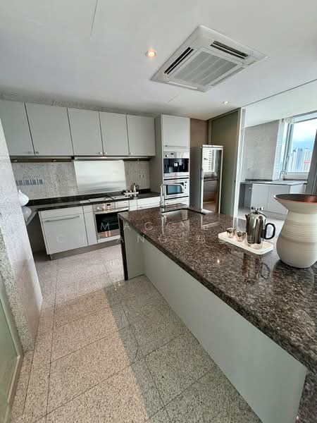Draycott Eight, 4 Draycott Park, 4 Bedrooms, 2,896 sqft, Condominium For Sale, by Maggie Cheang 郑美琪, 500188576 - Kitchen - PropertyGuru.com.sg