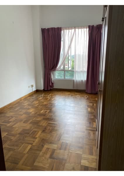 Cavendish Park, 16 Pine Grove, 2 Bedrooms, 958 sqft, Condominium For Sale, by JUDY FOO, 500188586 - Bedroom - PropertyGuru.com.sg