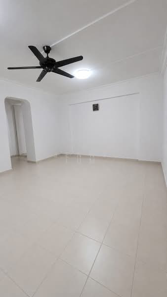 124 Simei Street 1, 124 Simei Street 1, Pasir Ris / Tampines, 3 Bedrooms, 904 sqft, HDB Flat For Sale, by Jenny Lum, 500188587 - Living Room - PropertyGuru.com.sg