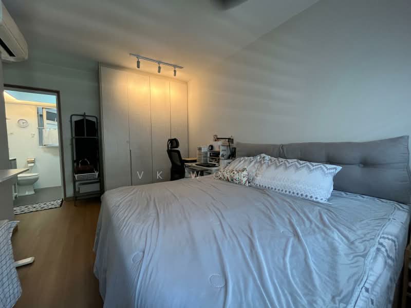 620A Tampines Street 61, 620A Tampines Street 61, 3 Bedrooms, 1,001 sqft, HDB Flat For Sale, by VK Wong, 500188592 - Master Bedroom - PropertyGuru.com.sg