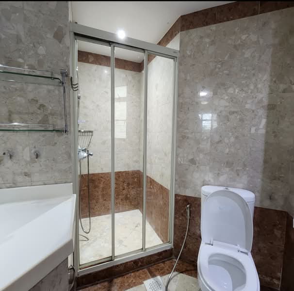 The Springbloom, 143 Serangoon Avenue 3, 2 Bedrooms, 1,130 sqft, Condominium For Sale, by Kim Tan, 500188595 - Master Bathroom - PropertyGuru.com.sg