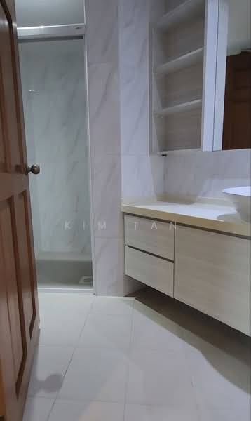 The Springbloom, 143 Serangoon Avenue 3, 2 Bedrooms, 1,130 sqft, Condominium For Sale, by Kim Tan, 500188595 - Common Bathroom - PropertyGuru.com.sg